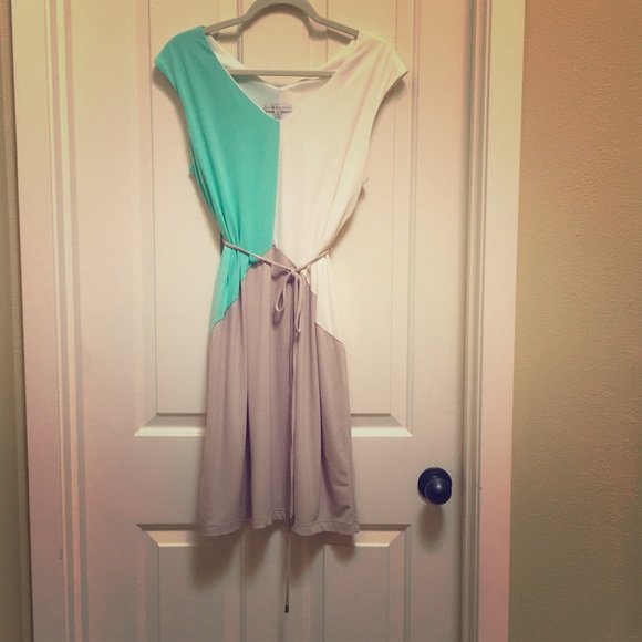 Sandra Darren Dresses & Skirts - Sandra Darren Dress size10